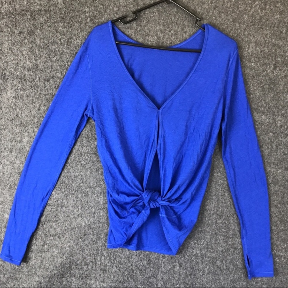 Lululemon zen bender top
